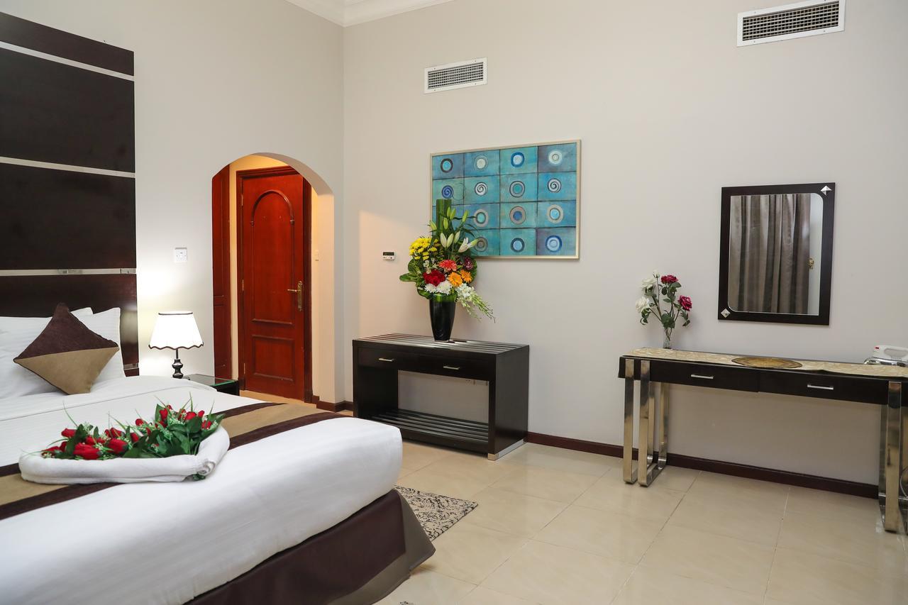 Aparthotel Ruru Tower Al Manamah Esterno foto