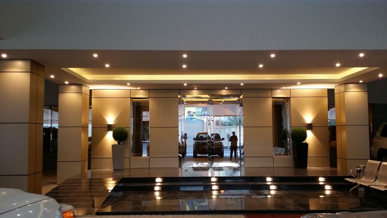 Aparthotel Ruru Tower Al Manamah Esterno foto